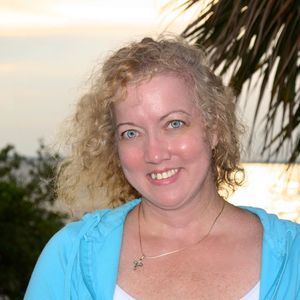 Meet your Posher, Cheryl